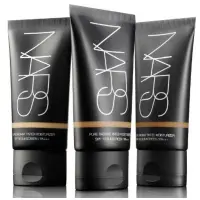 在飛比找蝦皮購物優惠-Nars 瞬效裸肌蜜SPF30/PA+++