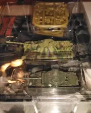 Takara 1/144 WTM Twin Series "Battle of Ardennes" Panther G vs Sherman M4A1 (#5)