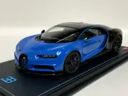 1/18 AutoArt Bugatti Chiron sport in French Racing Blue and Carbon 70997 Leather