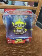 NIB Disney Pixar Alien Remix Vinyl Figure #21 Carl Fredricksen Up