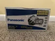 Panasonic VDR-D230 DVD Video Camera Cameoscope NEW AND IN-BOX COMPLETE
