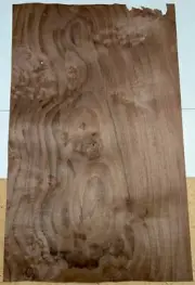 Walnut flat cut Wood Veneer, 16.5”W x 26” L Raw No Backing, 1/42” Thickness