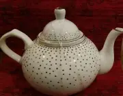 GRACE TEAWARE Teapot White Gold Dots Trim NEW
