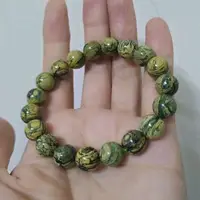 在飛比找蝦皮購物優惠-雅安綠雲母手珠串（8.0~10mm）-綠雲母