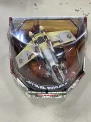 Micro Machines Star Wars Republic Gunship Titanium Series 2005 Die Cast SH