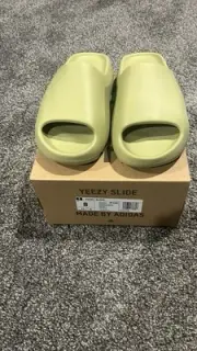 adidas Yeezy Slide Mens Green Casual Sandals GZ5551 Size 8