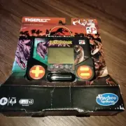 NEW Tiger Electronics Jurassic Park Electronic LCD Video Game