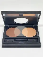 Mia Mariu Eye Shadow Duo 2.8 grams Valle Dorado CSD02