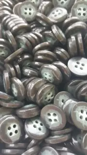 Eddie Green Buttons, 4 Hole Sewing/Crafts Buttons 15mm - 24 Pieces (119)