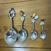 Enameled Bird and Leaf Set of 4 Stainless Steel Measuring Spoons