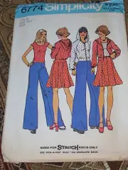 1974 SIMPLICITY #6774-LADIES RETRO HOODED JACKET-TOP-PANTS-SKIRT PATTERN 10 FF