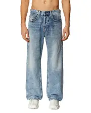Diesel 2001 D-Macro L.32 Loose Fit Jeans in Light Blue