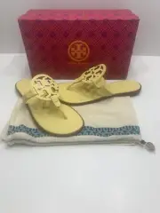 TORY BURCH MILLER SANDAL WELT FLAT LEATHER T LOGO BANANA SZ US 9