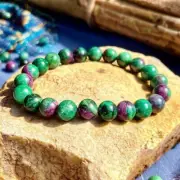 Natural Ruby Zoisite 8mm Green Gemstone Healing Reiki Bohemian Stretch Bracelet