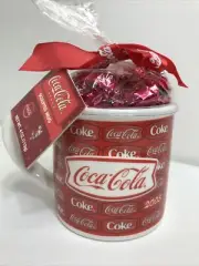 Coca Cola Vintage NOS Christmas Large Coke Mug New