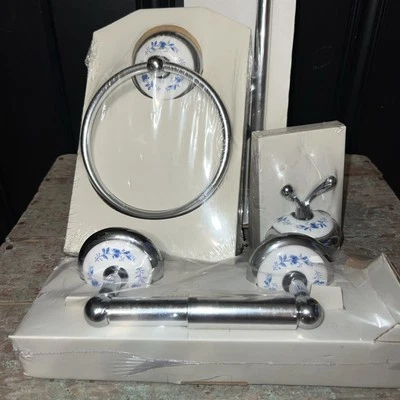 NOS 4pc Blue Floral & Silver Bathroom Fixtures Toilet Paper Towel Bar Hooks
