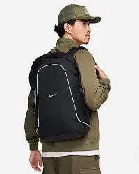 在飛比找Nike官方商店優惠-Nike Sportswear Essentials 背包 