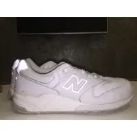 在飛比找蝦皮購物優惠-New Balance 999限量全白