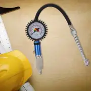 12Bar Self clamping Tire Inflator with Air Pressure Gauge and Quick AirConnector