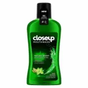 Closeup Nature Boost Anti Germ Mouthwash With Cardamom & Tulsi 500 ml