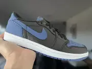 Nike Air Jordan 1 Retro Low Mystic Navy Mens US 5.5 (Womens US 7) - BRAND NEW