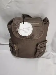 NEW UNDER ONE SKY BROWN GOLD SMALL BACKPACK LT-BROWN-T023 07 Handbag Sz706