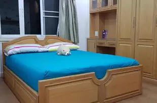 空鐵旁交通便利玩轉泰國大牀房Cozy Family Hostel Double Room