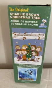 The Original Charlie Brown MUSICAL 24" Christmas Tree Linus's Blanket W Box New!