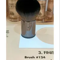 在飛比找蝦皮購物優惠-專櫃正品 Make up for ever KABUKI蜜粉