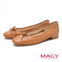 在飛比找momo購物網優惠-【MAGY】真皮蝴蝶結方頭平底娃娃鞋(棕色)