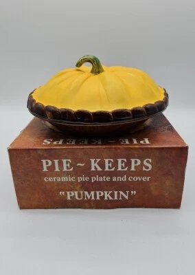 Vintage 11" Pumpkin Pie Keeps Plate Dish With Lid Over And Back Ceramic Dessert