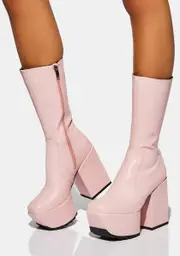 [Lamoda] Pink Magnolia Platform Boots