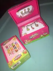SHOPKINS LIPPY LIPS NECKLACE JEWELRY BOX GIFT SET + Bandaids + Justice Stickers