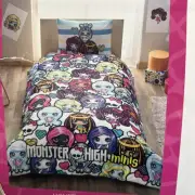 MONSTERS HIGH MINIS 3 PIECE SET - QUILT COVER, SHEET, PILLOW CASE By TAC NIB