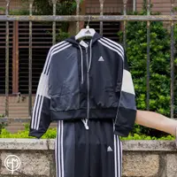 在飛比找蝦皮購物優惠-🏀小飛人潮流🏀ADIDAS W BOLD BLOCK TS 