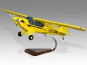 Piper PA-18 Super Cub Flying Bulls Desk Wood Airplane New Model Small Scale 1/24