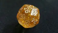 在飛比找Yahoo!奇摩拍賣優惠-【美】30面骰子 33*33*33mm Dice （透金蔥黃