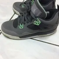 在飛比找旋轉拍賣優惠-Jordan4鞋子