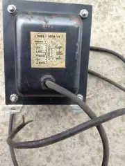 Step down Transformer, Model 9808-1014-14, Input 220 V, Output 2 x 110 V, 500 VA