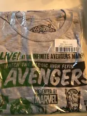 FUNKO HULK VS ULTRON T-SHIRT-L from Marvel Collector Corps