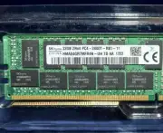 NEW HMA84GR7MFR4N-UH HYNIX 32GB 2RX4 DDR4-2400 PC4-19200T DDR4 ECC Reg RDIMM