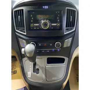 (106)2017年式 Hyundai Grand Starex 尊貴型 2.5 柴油 星耀黑