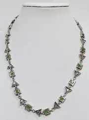 Vintage Silver Tone Tone Peridot Aurora Crystal Geometric Necklace 15”+3” Ext