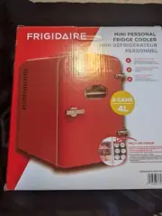 Frigidaire Retro Mini EFMIS129 Mini Refrigerator - Red NiB