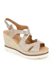 Gentle Souls by Kenneth Cole Women's Elise Slingback Espadrille Wedge Sandals