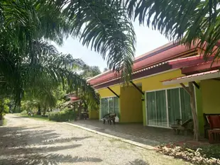 班恩蘇安納姆度假飯店Baan Suan Nam Resort