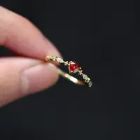 在飛比找Yahoo!奇摩拍賣優惠-S925純銀鍍14k黃金白金女戒指尾戒愛心紅寶石日系風格優雅