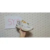 在飛比找蝦皮購物優惠-SYG New Balance 992 22~26cm 象牙