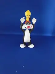 New Vintage Wilton 6 1/8*" Sylvester & Tweety Cake tops Party Decor 2113-2562