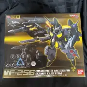 DX Chogokin VF 25S Armored Messiah Valkyrie (Ozma Lee)